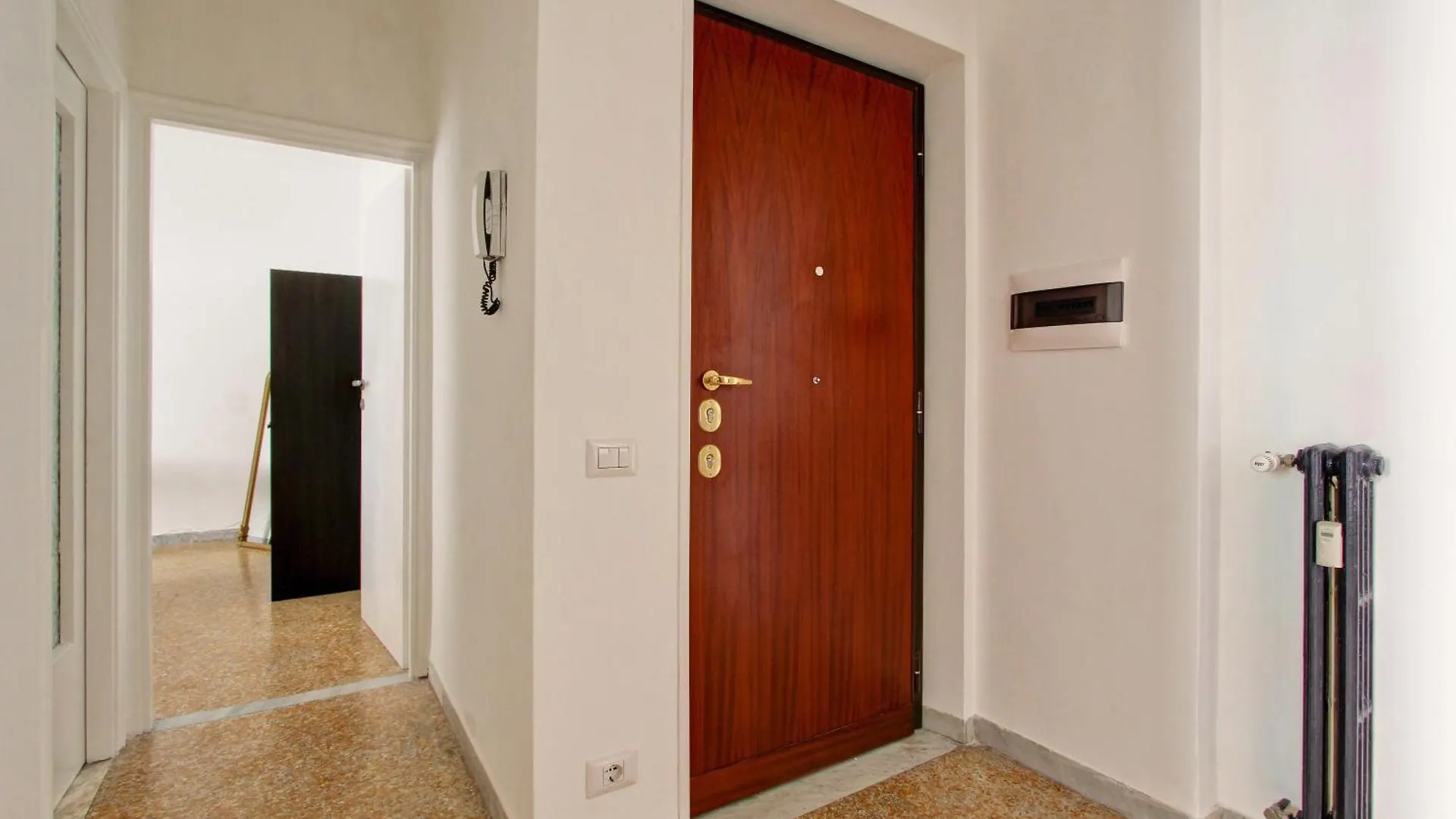 Residenza Santa Barbara Apartment Rome